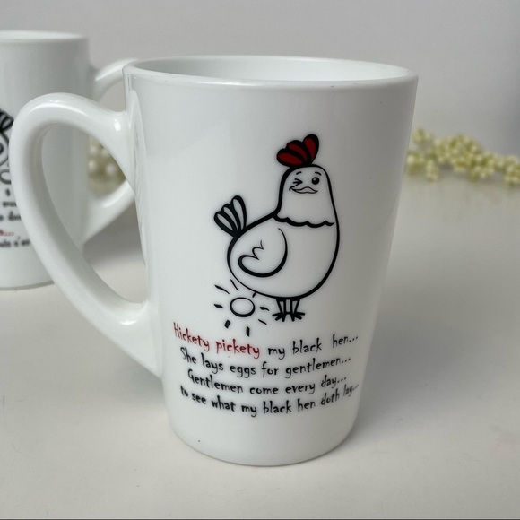 ARC France Luminarc Hickety Pickerty Hen Pair of Mugs Milk Glass - Picture 10 of 16